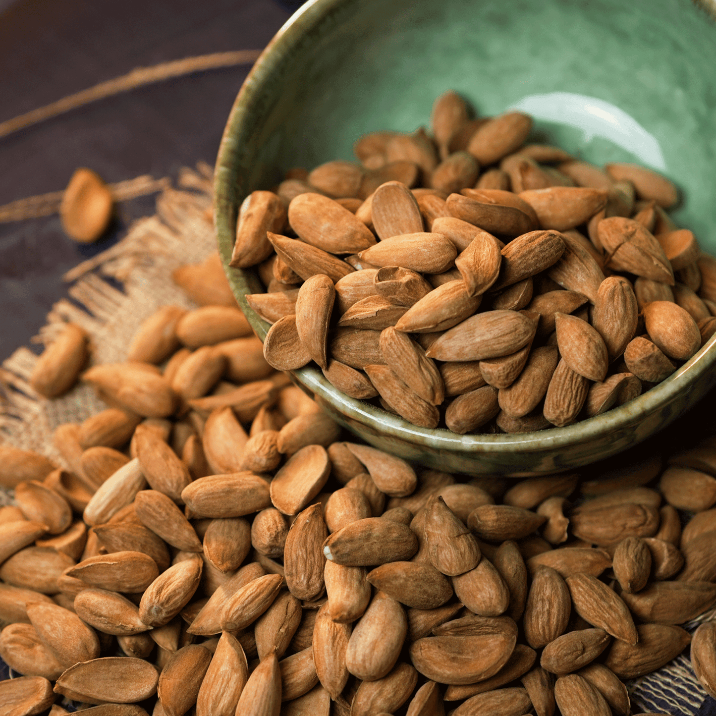 AAFARIN PREMIUM AFGHAN SAKURBAI MAMRA ALMOND (MAMRA GIRI BADAM).
