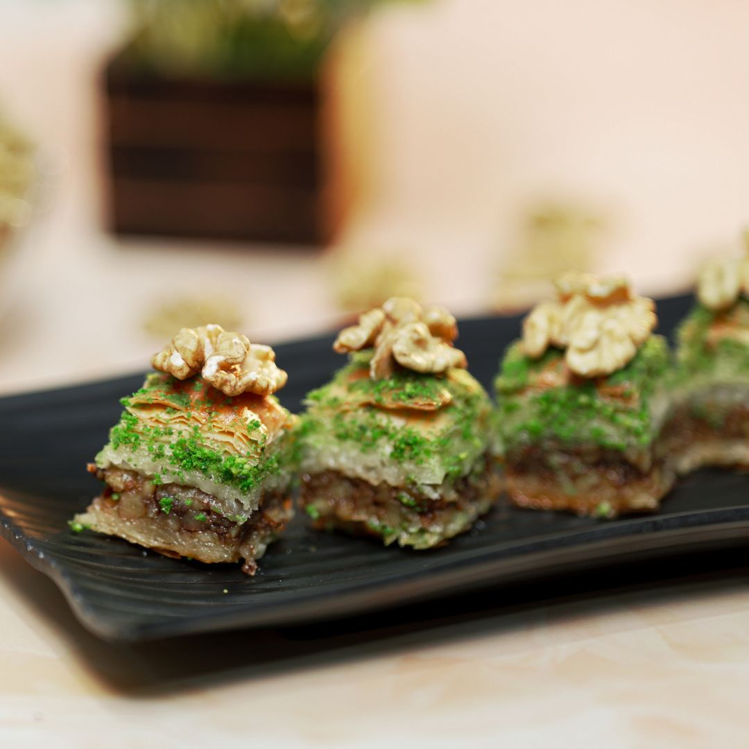 AAFARIN WALNUT TURKISH CLASSIC BAKLAVA.