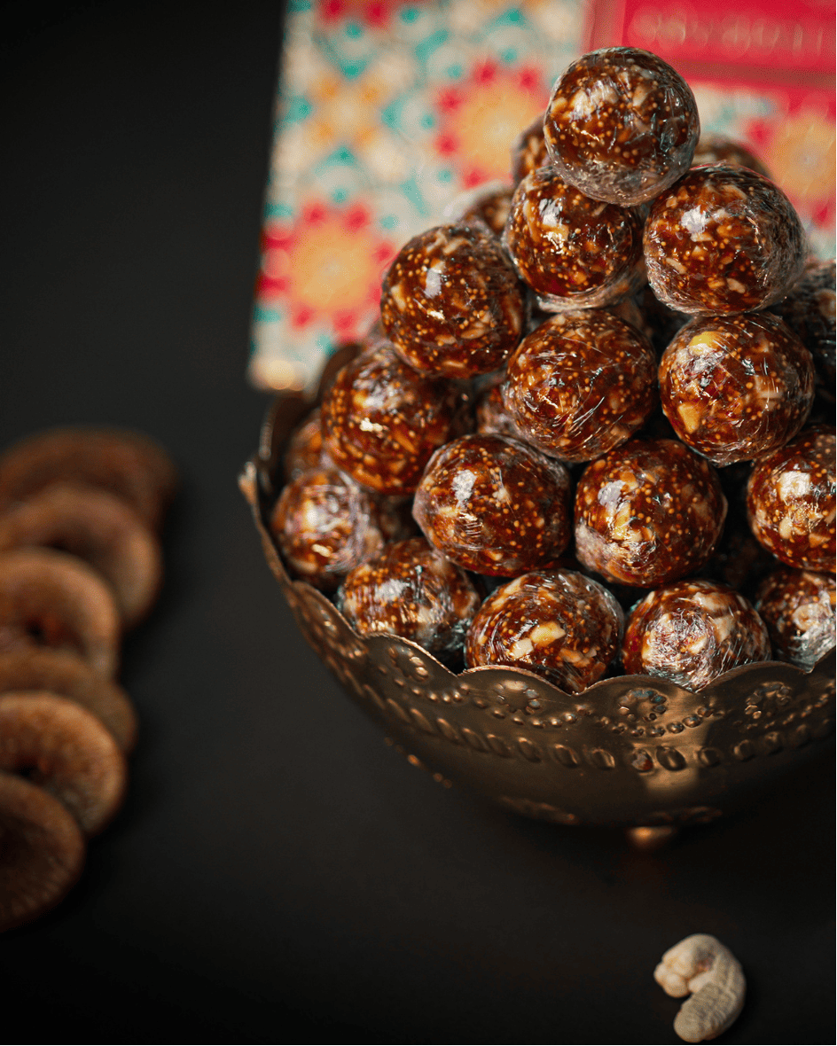 AAFARIN ANJEER & DRYFRUIT LADOO.